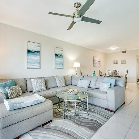 Less Than 1 Mi To Beach Sleek Naples Condo